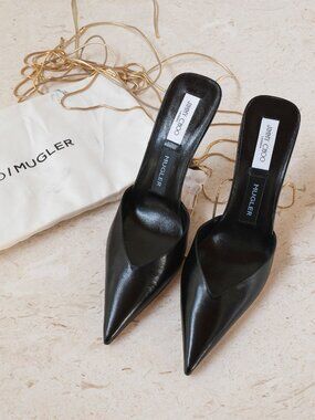 NWOB Jimmy Choo x Mugler Black Leather Chain Strap Pumps Size 37